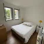 Du Couchant Apartment *