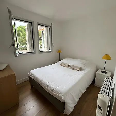 Du Couchant Apartment *